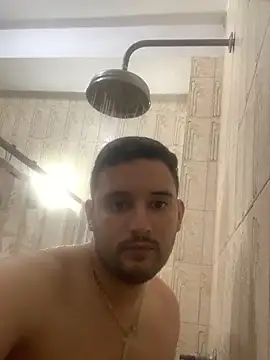 Snapshot of cohenda chatting on 10/25/25, 01:07 cohenda online show from 10/25/25, 01:07