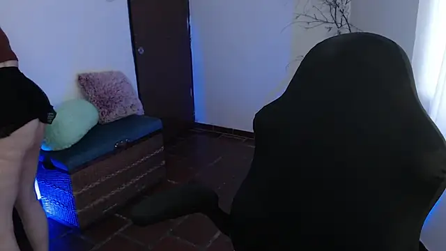 ms sofia x online show from 03/06/25, 06:16