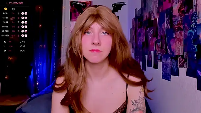 Snapshot of HotaruTomo chatting on 01/04/25, 06:51 HotaruTomo online show from 01/04/25, 06:51