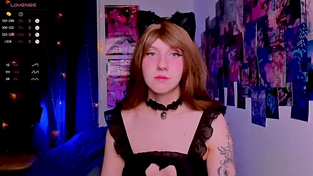 Snapshot of HotaruTomo chatting on 01/06/25, 04:23 HotaruTomo online show from 01/06/25, 04:23