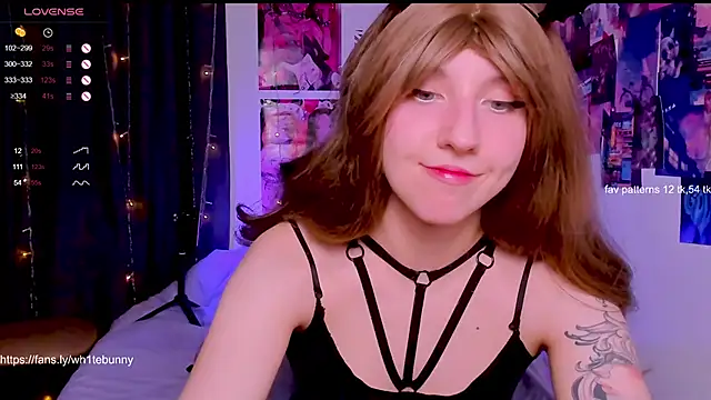 Snapshot of HotaruTomo chatting on 02/05/25, 04:03 HotaruTomo online show from 02/05/25, 04:03