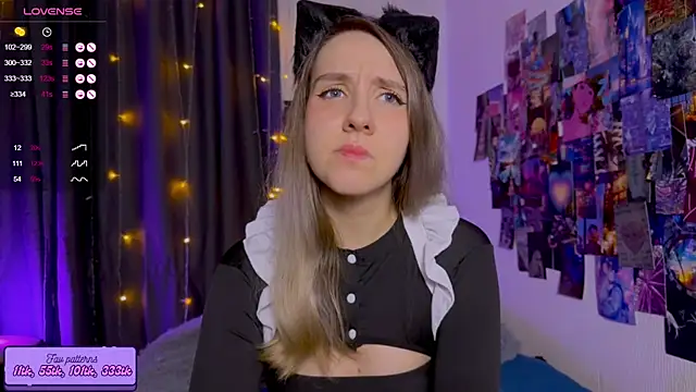 Snapshot of HotaruTomo chatting on 09/11/25, 02:22 HotaruTomo online show from 09/11/25, 02:22