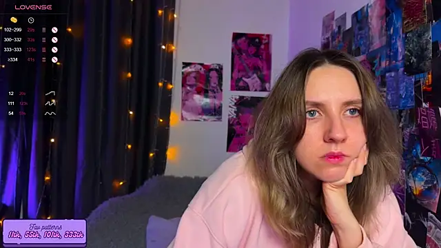 Snapshot of HotaruTomo chatting on 09/29/25, 03:39 HotaruTomo online show from 09/29/25, 03:39