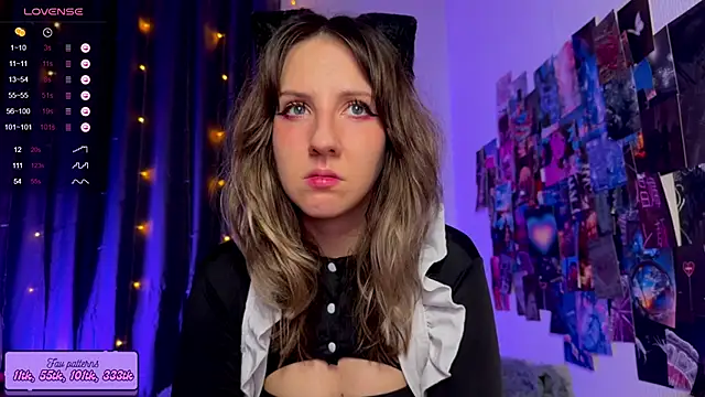 Snapshot of HotaruTomo chatting on 10/11/25, 06:12 HotaruTomo online show from 10/11/25, 06:12