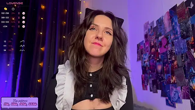 Snapshot of HotaruTomo chatting on 10/26/25, 07:42 HotaruTomo online show from 10/26/25, 07:42