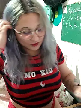 ElfGrey online show from 12/17/24, 02:33