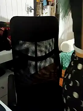 ElfGrey online show from 02/04/25, 02:49