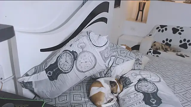 yina-rosse online show from 03/17/25, 10:49