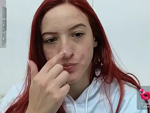 ninaa fox online show from 12/02/25, 03:40