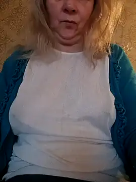 Snapshot of Janahotty chatting on 12/10/24, 11:40 Janahotty online show from 12/10/24, 11:40