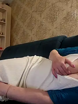 Snapshot of Janahotty chatting on 12/14/24, 03:36 Janahotty online show from 12/14/24, 03:36