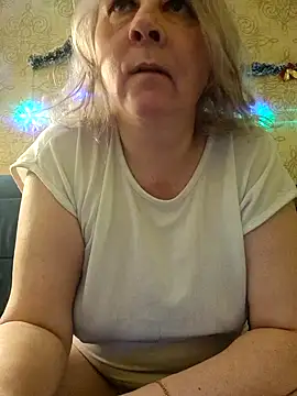 Snapshot of Janahotty chatting on 12/29/24, 10:47 Janahotty online show from 12/29/24, 10:47