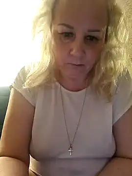 Snapshot of Janahotty chatting on 01/30/25, 11:02 Janahotty online show from 01/30/25, 11:02