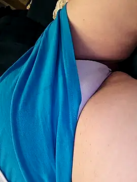 Snapshot of Janahotty chatting on 03/12/26, 01:12 Janahotty online show from 03/12/26, 01:12