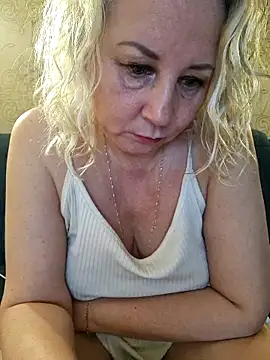 Snapshot of Janahotty chatting on 03/15/26, 11:22 Janahotty online show from 03/15/26, 11:22