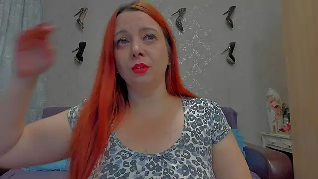 emilianna666 online show from 12/04/24, 09:51