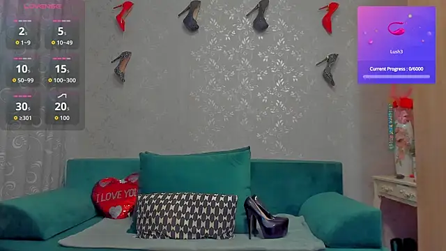 emilianna666 online show from 10/03/25, 07:27