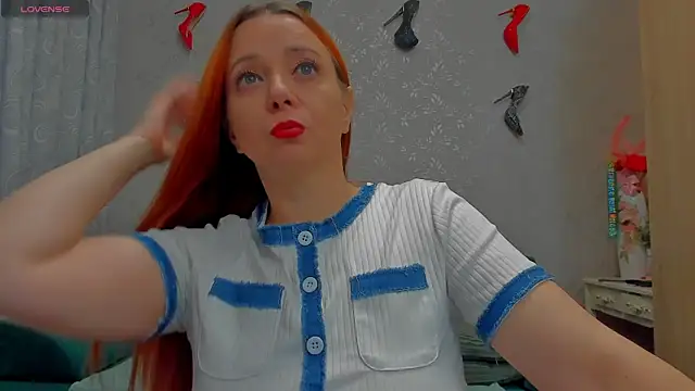 emilianna666 online show from 10/08/25, 08:34