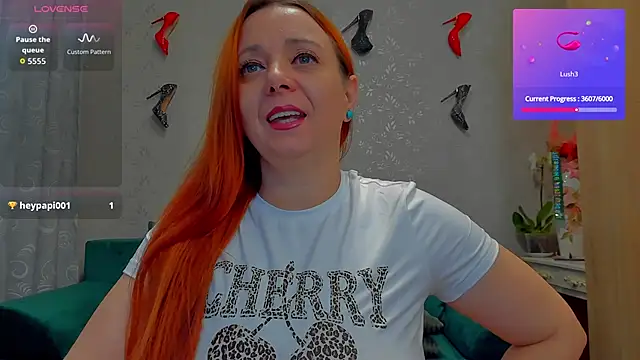 emilianna666 online show from 10/25/25, 11:51