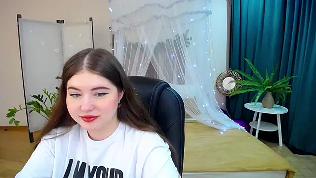 NicoleFoxery online show from 03/09/25, 06:21