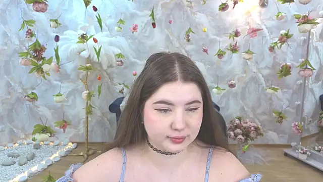 NicoleFoxery online show from 05/01/26, 06:23