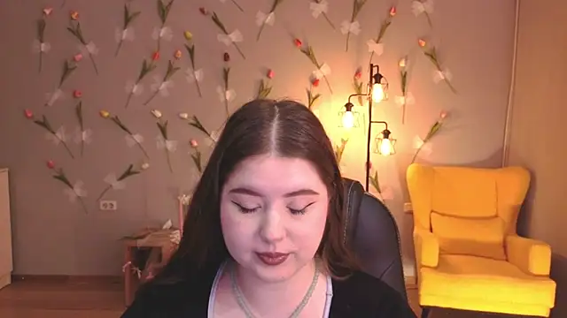 NicoleFoxery online show from 05/11/26, 06:27