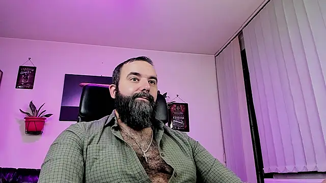 Snapshot of ChristophJules chatting on 12/06/24, 03:41 ChristophJules online show from 12/06/24, 03:41