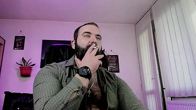 Snapshot of ChristophJules chatting on 01/29/25, 01:17 ChristophJules online show from 01/29/25, 01:17