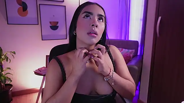 Isabella dior online show from 02/09/25, 03:12