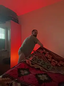 Snapshot of Platinum211 chatting on 03/10/25, 10:48 Platinum211 online show from 03/10/25, 10:48