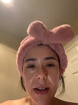 Evie-Luna online show from 01/16/26, 06:56