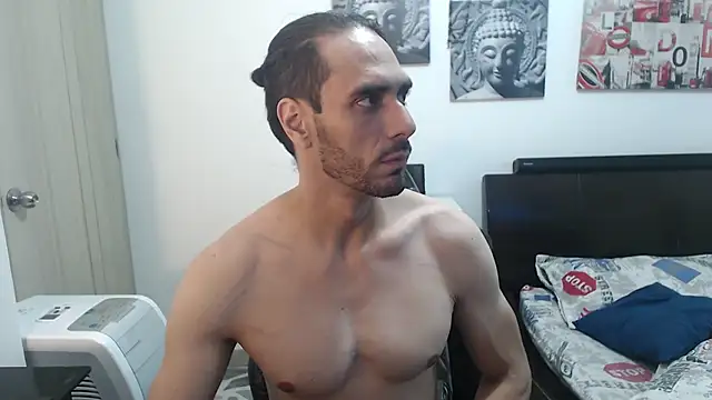 samuelgarcia  online show from 12/23/24, 08:00