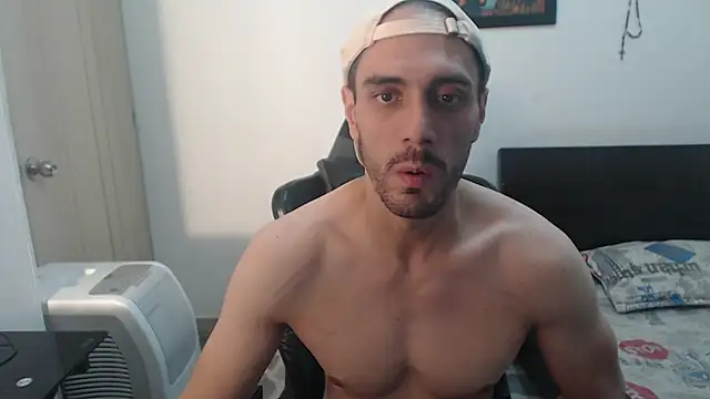 samuelgarcia  online show from 03/17/25, 08:40