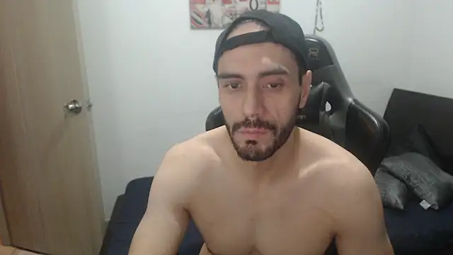 samuelgarcia  online show from 09/16/25, 10:27