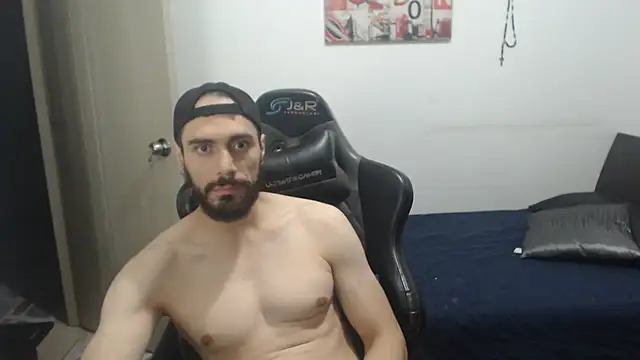 samuelgarcia  online show from 12/04/25, 07:39