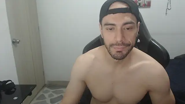 samuelgarcia  online show from 04/06/26, 07:31