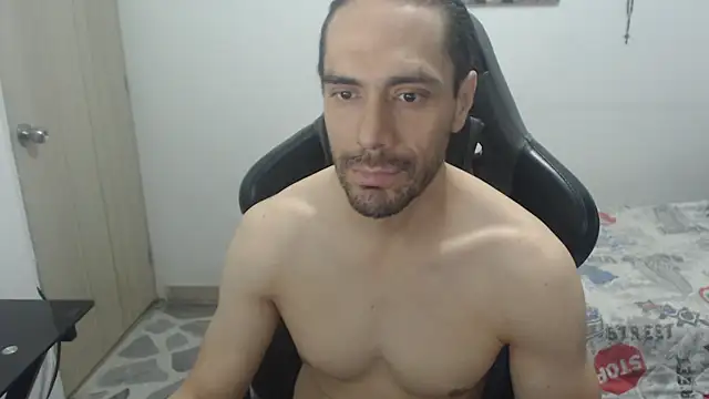 samuelgarcia  online show from 07/04/26, 07:58