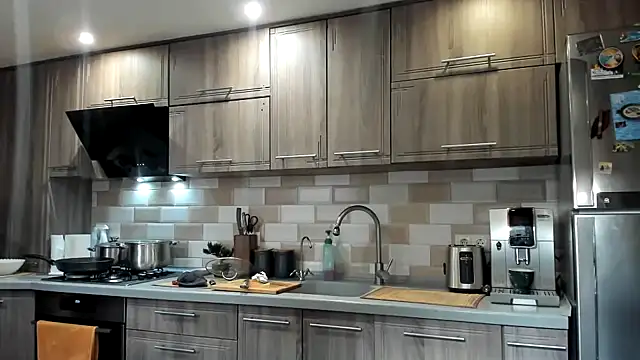 Snapshot of Avtosluts777 chatting on 04/10/26, 01:05 Avtosluts777 online show from 04/10/26, 01:05