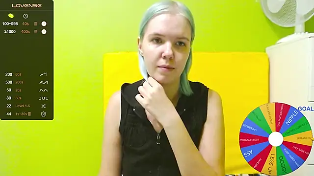 Ultra Meow online show from 10/24/25, 02:35