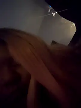 Snapshot of 6lue6a6y69 chatting on 12/21/25, 04:19 6lue6a6y69 online show from 12/21/25, 04:19