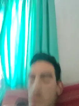 Snapshot of TommyMomentum chatting on 02/02/26, 06:28 TommyMomentum online show from 02/02/26, 06:28