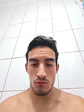 Snapshot of TommyMomentum chatting on 02/22/26, 05:40 TommyMomentum online show from 02/22/26, 05:40