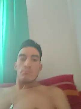 Snapshot of TommyMomentum chatting on 03/06/26, 03:52 TommyMomentum online show from 03/06/26, 03:52