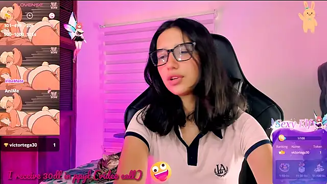 Snapshot of Luniverse chatting on 01/17/25, 05:51 Luniverse online show from 01/17/25, 05:51