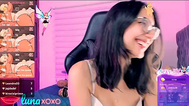 Snapshot of Luniverse chatting on 03/09/25, 01:04 Luniverse online show from 03/09/25, 01:04