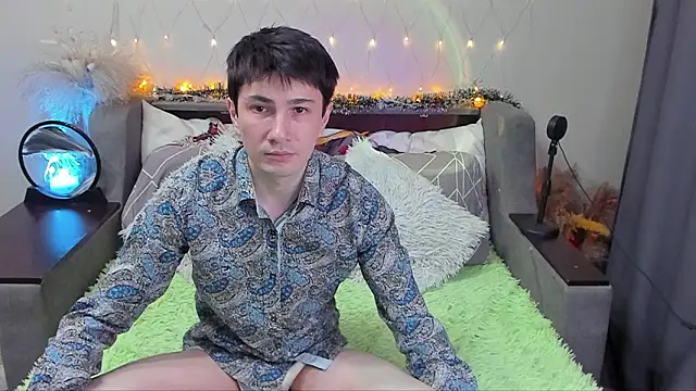 Yumi steve online show from 03/18/26, 05:49