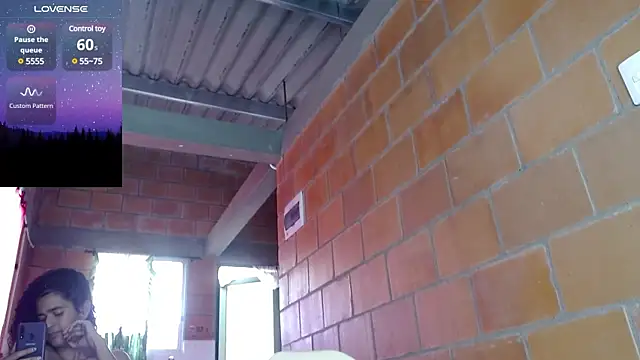 jasminne  online show from 02/07/25, 06:34