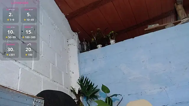 Snapshot of jasminne_ chatting on 03/19/26, 05:17 jasminne online show from 03/19/26, 05:17