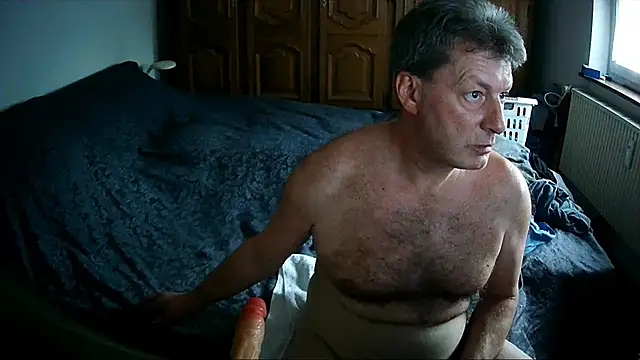 Snapshot of iliebetights chatting on 03/20/25, 04:53 iliebetights online show from 03/20/25, 04:53