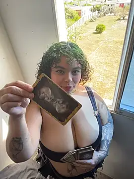 Snapshot of PrincessLauren420 chatting on 03/23/26, 02:43 PrincessLauren420 online show from 03/23/26, 02:43